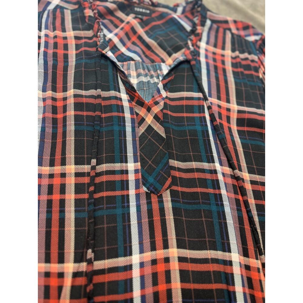 Torrid plaid 3/4 sleeve drawstring top V-Neck size 3